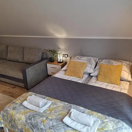 Debowy Zakatek W Dolinie Baryczy Gæstehus