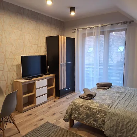 Debowy Zakatek W Dolinie Baryczy 3* מיליץ