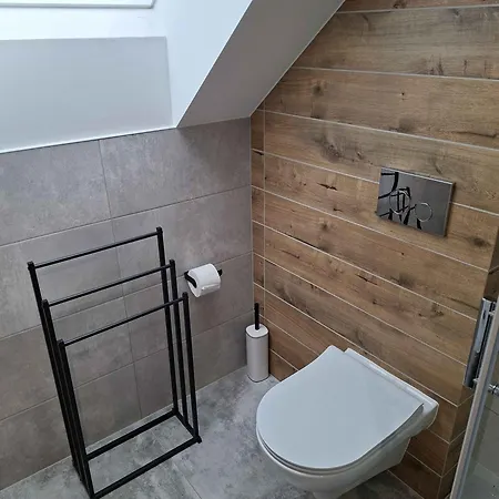 Debowy Zakatek W Dolinie Baryczy