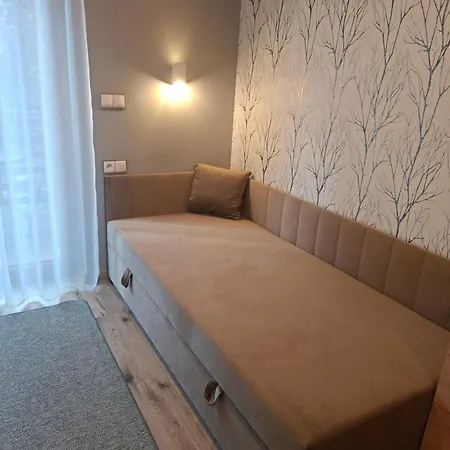 Debowy Zakatek W Dolinie Baryczy Milicz