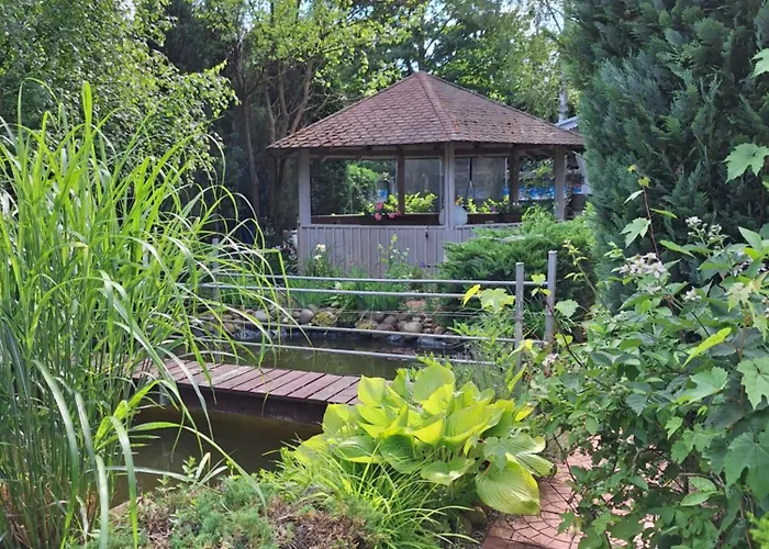 Debowy Zakatek W Dolinie Baryczy Gæstehus 3*