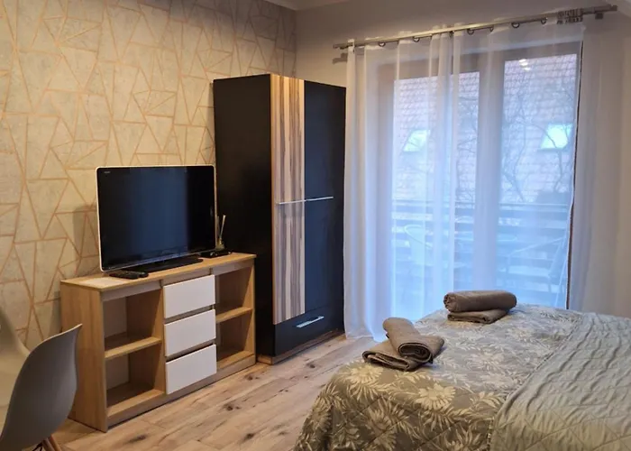 Debowy Zakatek W Dolinie Baryczy 3* Milicz